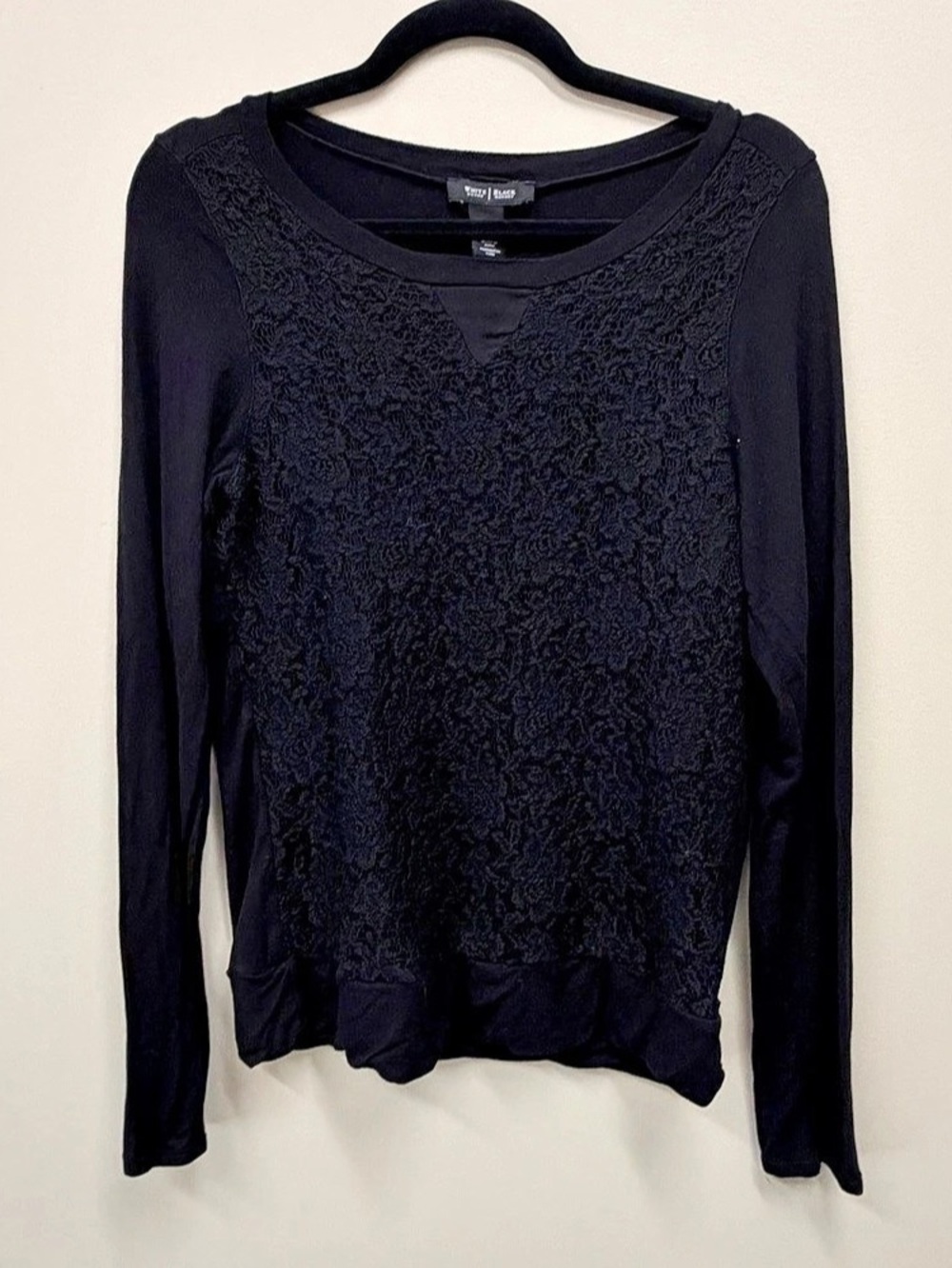 EUC, White House Black Market Black Lace Long Sleeve Size Medium